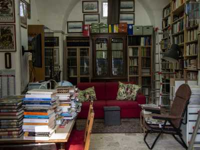 ...che accoglie la biblioteca del poggio, a disposizione dei soci e degli abitanti del luogo